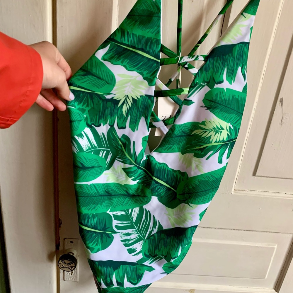 Zaful one piece green leaf print